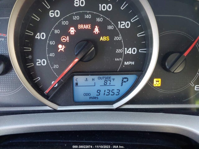 2015 TOYOTA RAV4 XLE VIN: 2T3WFREV0FW187231