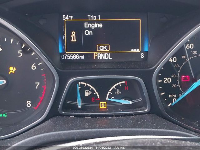 1FADP3F25GL255734 Ford FOCUS SE
