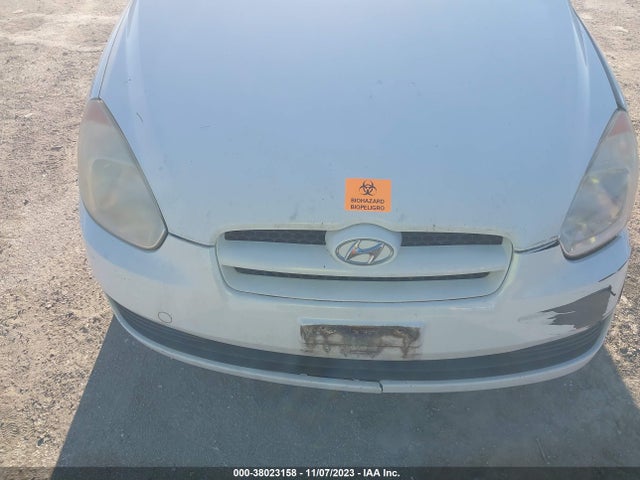 2009 HYUNDAI ACCENT GS VIN: KMHCM36C69U132542