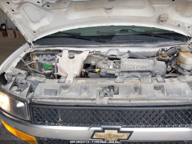 1GAWGFFG4H1120198 Chevrolet Express 2500 Lt