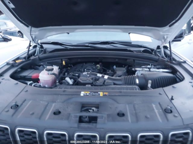 1C4RJKAG1P8821227 Jeep Grand Cherokee L Laredo 4x4