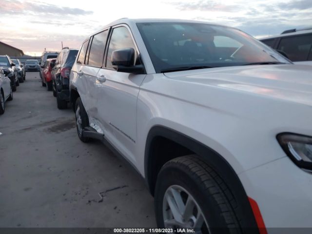 1C4RJKAG1P8821227 Jeep Grand Cherokee L Laredo 4x4