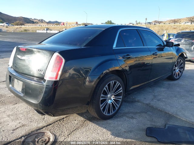Chrysler 300 S 2014 2C3CCABG3EH138496 Image 4