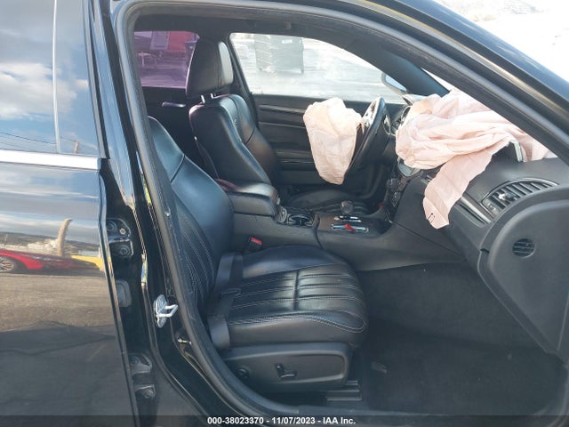 Chrysler 300 S 2014 2C3CCABG3EH138496 Image 5
