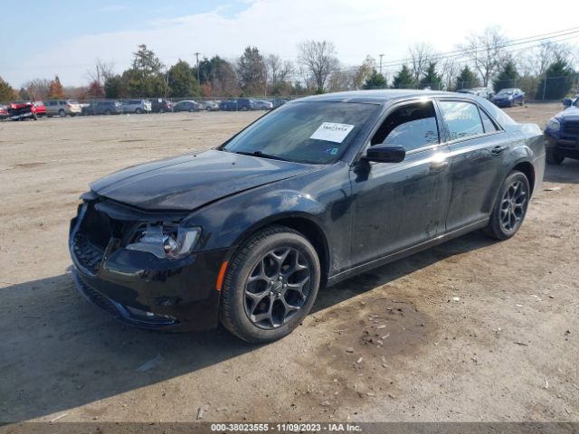 2019 CHRYSLER 300 2C3CCAGG1KH654585 Photo 1