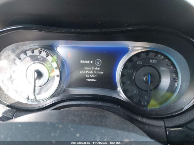 2019 CHRYSLER 300 2C3CCAGG1KH654585 Photo 6