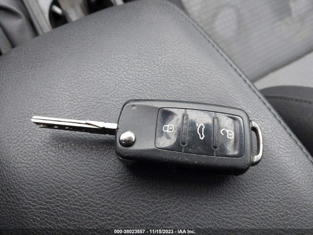 3VW2B7AJ7HM406298 Volkswagen Jetta 1.4t S