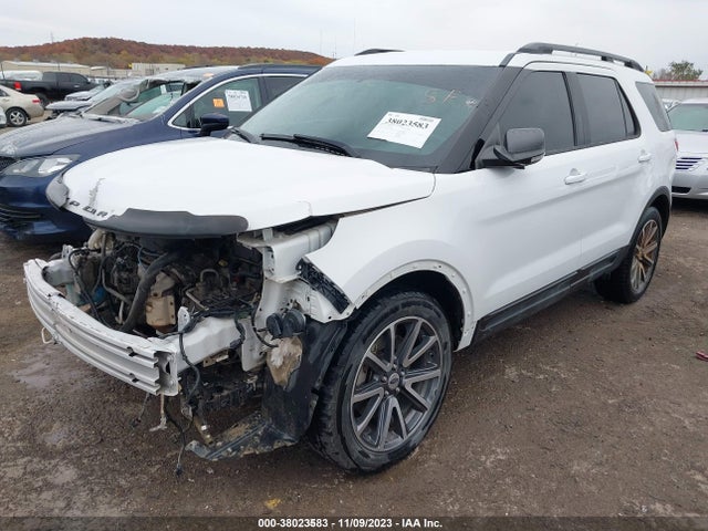 Ford EXPLORER XLT 2015 1FM5K7D86FGB10569 Image 2