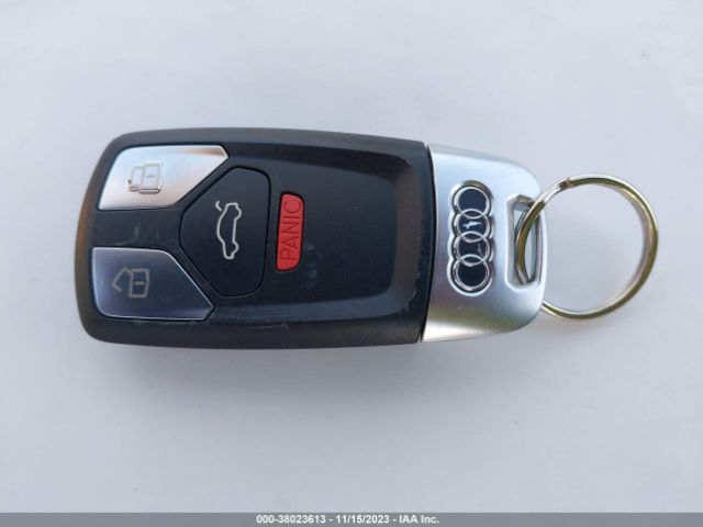 WAUGNAF48HN016507 Audi A4 2.0t Premium
