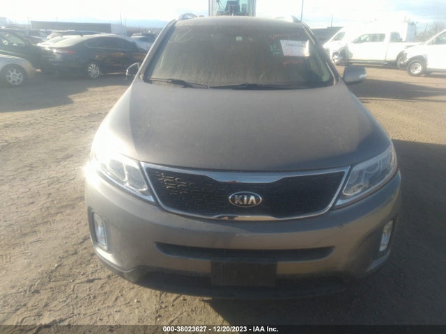 KIA Sorento Lx V6 2015 5XYKTDA71FG554735 Image 6