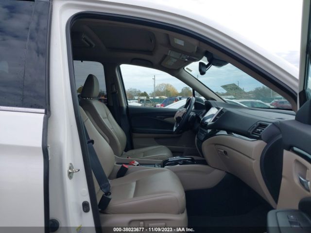 5FNYF6H92GB077570 Honda Pilot Touring