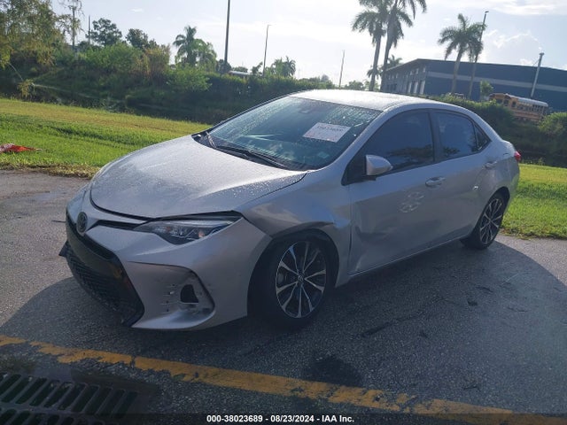 Toyota COROLLA SE 2019 2T1BURHE9KC220120 Image 2