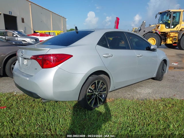 Toyota COROLLA SE 2019 2T1BURHE9KC220120 Image 4