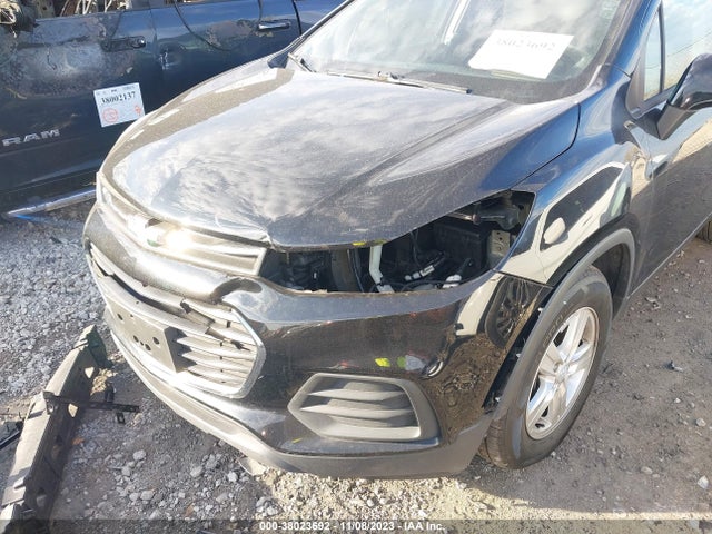 Chevrolet TRAX LS 2019 3GNCJKSBXKL393118 Image 6