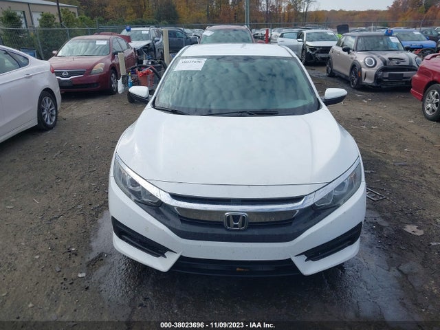 2018 HONDA CIVIC LX VIN: 2HGFC2F59JH601552