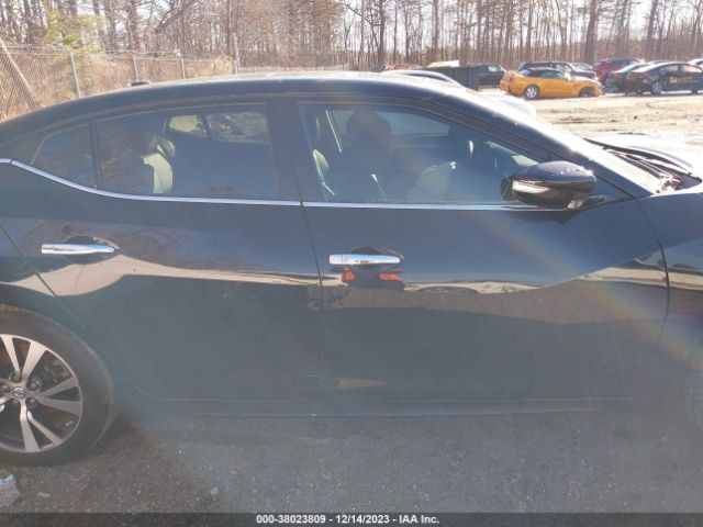 1N4AA6AP5JC381088 Nissan MAXIMA SL