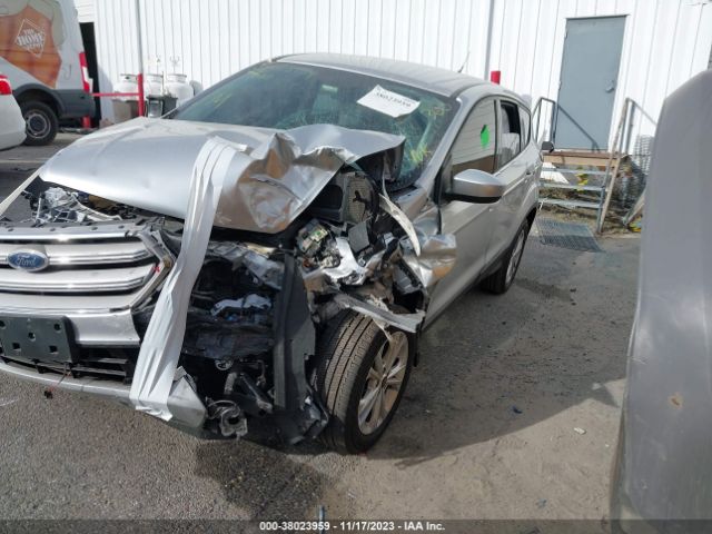 1FMCU9GD3KUA68346 Ford ESCAPE SE