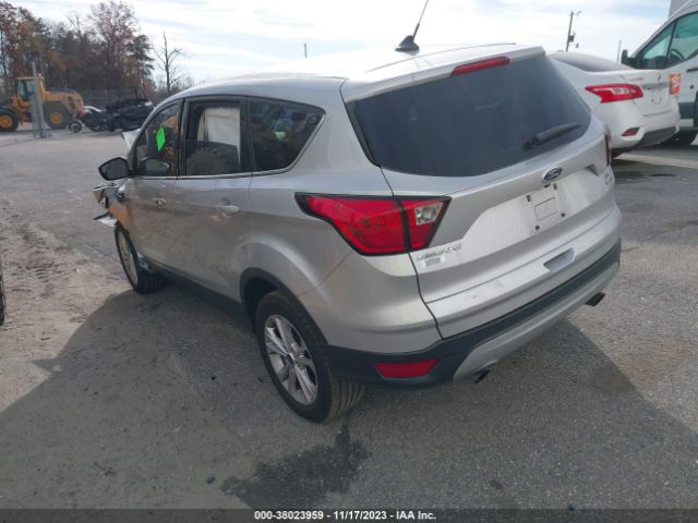 1FMCU9GD3KUA68346 Ford ESCAPE SE