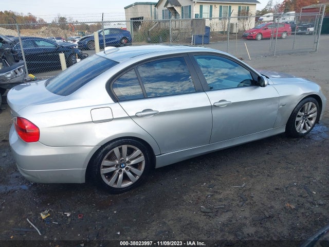 Продажа на аукционе авто 2007 Bmw 3 Series 328i, vin: WBAVC53567FZ76239, номер лота: 38023997