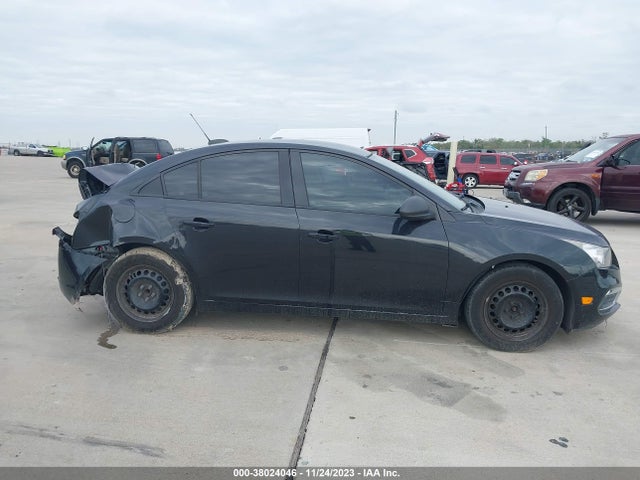 Chevrolet Cruze Ls Auto 2015 1G1PA5SG2F7179153 Image 13