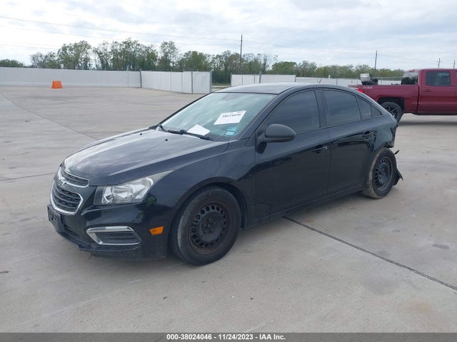 Chevrolet Cruze Ls Auto 2015 1G1PA5SG2F7179153 Image 2