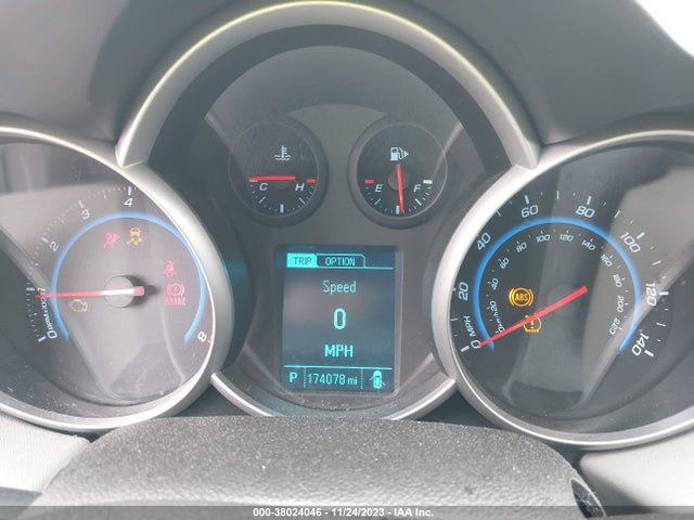 Chevrolet Cruze Ls Auto 2015 1G1PA5SG2F7179153 Image 7