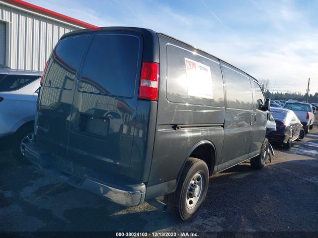 Chevrolet Express 2500 Work Van 2017 1GCWGAFF4H1171962 Image 4