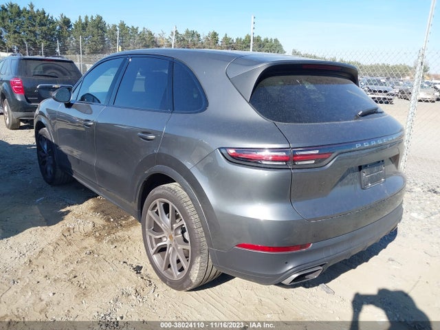 2019 PORSCHE CAYENNE WP1AA2AY5KDA12169 Photo 2