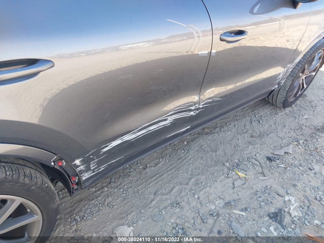 2019 PORSCHE CAYENNE WP1AA2AY5KDA12169 Photo 5