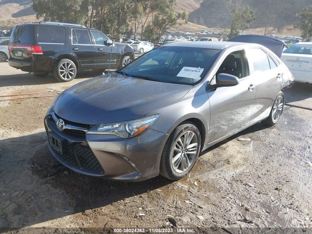 Toyota CAMRY SE 2015 4T1BF1FK9FU995560 Image 2