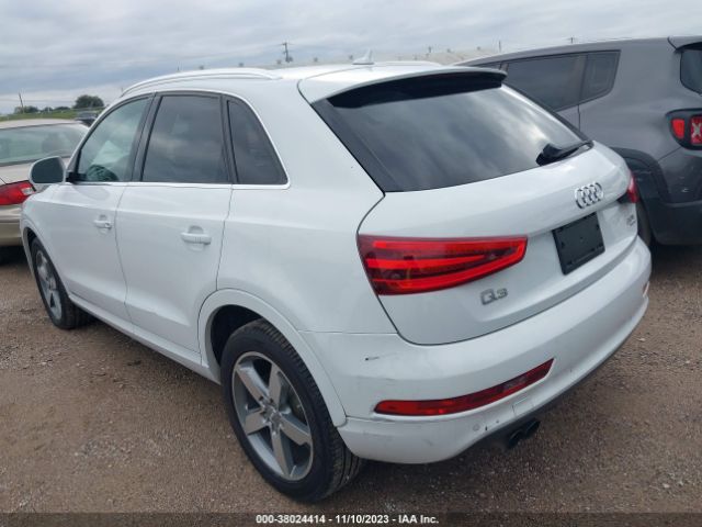 WA1EFCFS6FR012893 Audi Q3 2.0t Premium Plus