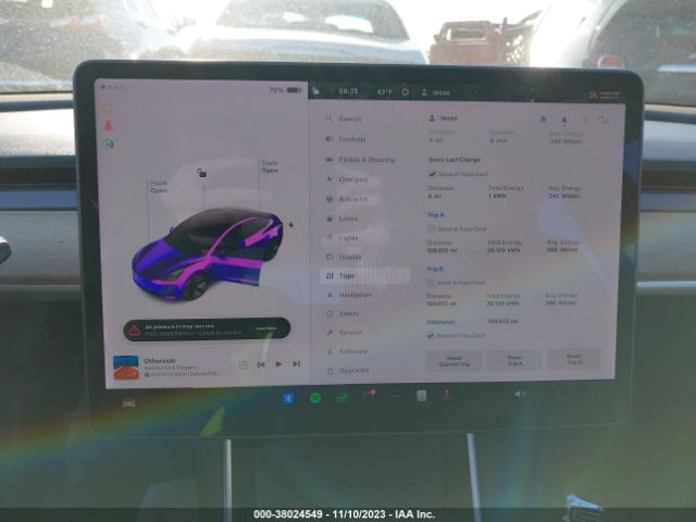 5YJ3E1EB0JF112444 Tesla Model 3 Long Range/performance