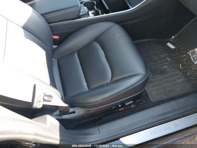 5YJ3E1EB0JF112444 Tesla Model 3 Long Range/performance