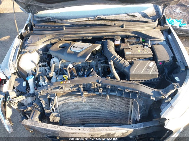 2018 HYUNDAI ELANTRA SPORT VIN: KMHD04LB8JU626939