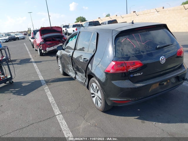WVWKP7AU7GW900531 Volkswagen E-golf Se