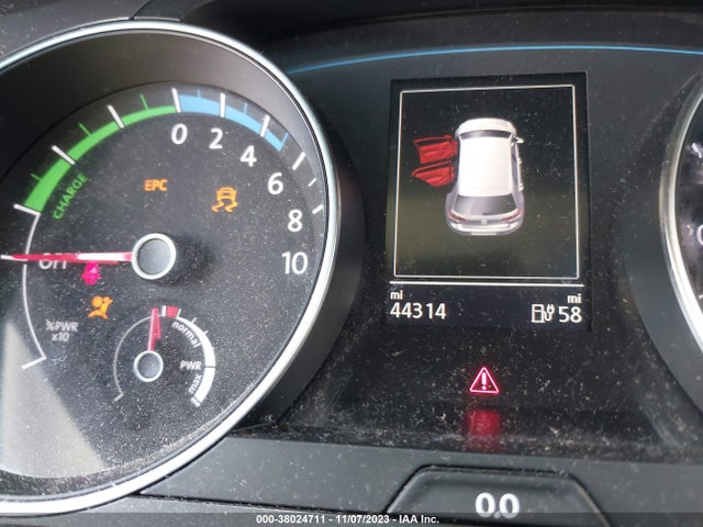 WVWKP7AU7GW900531 Volkswagen E-golf Se