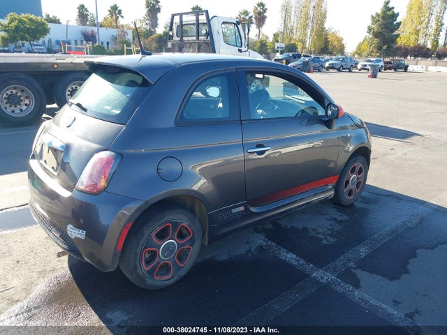 2015 FIAT 500E 3C3CFFGE8FT534248 Photo 3