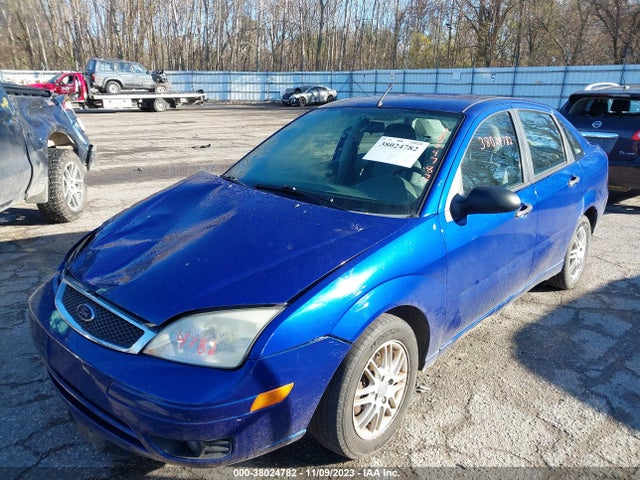 2005 FORD FOCUS ZX4 VIN: 1FAFP34N05W187179