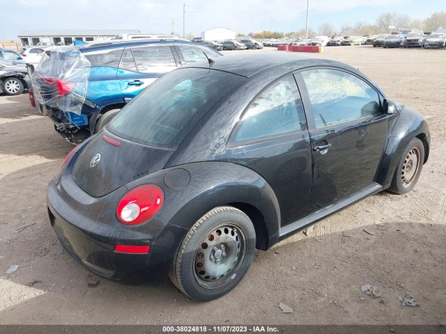 2010 VOLKSWAGEN NEW BEETLE 2.5L FINAL EDITION VIN: 3VWPW3AG9AM016929