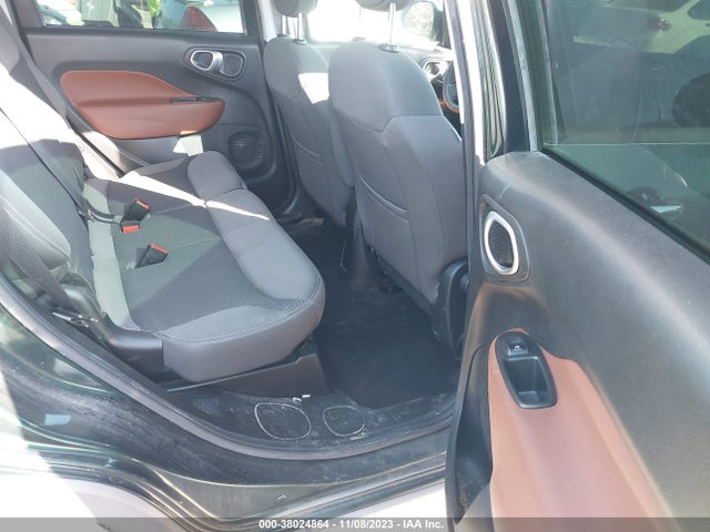 2016 FIAT 500L ZFBCFADHXGZ037843 Photo 7