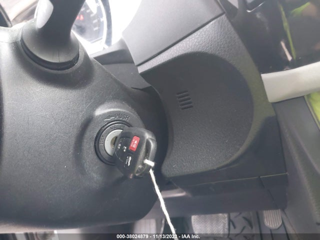 2014 TOYOTA COROLLA LE VIN: 2T1BURHE7EC190331