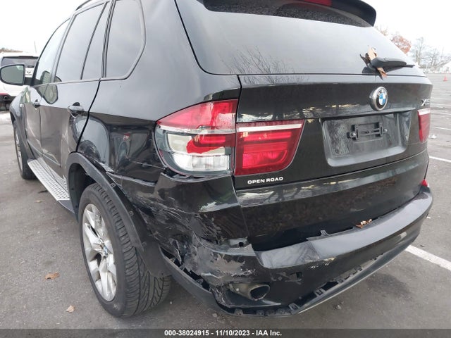 2011 BMW X5 XDRIVE35I/XDRIVE35I PREMIUM/XDRIVE35I SPORT ACTIVITY VIN: 5UXZV4C53BL406166