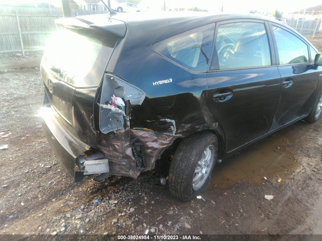 Toyota Prius V Two/five/three/four 2015 JTDZN3EU8FJ039914 Image 6