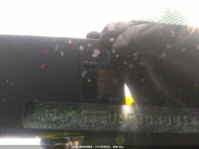 Toyota Prius V Two/five/three/four 2015 JTDZN3EU8FJ039914 Image 9