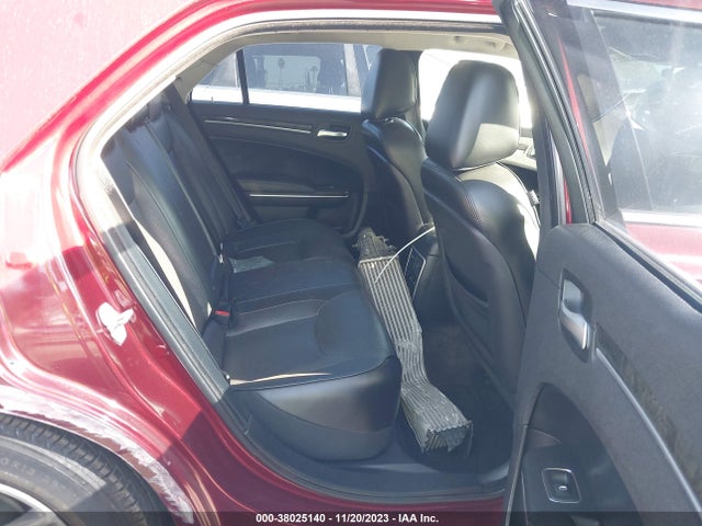 2C3CCAEG3HH646046 Chrysler 300C