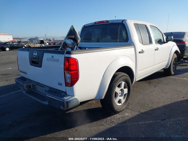 2005 NISSAN FRONTIER SE VIN: 1N6AD07UX5C464921