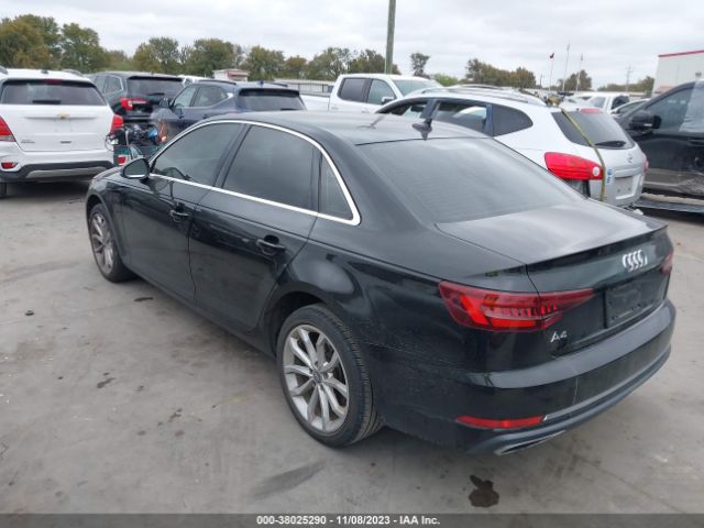 WAUGMAF42KN007733 Audi A4 40 Premium/40 Titanium Premium