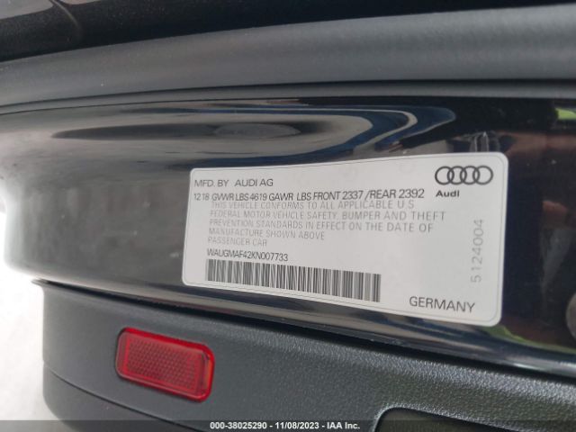 WAUGMAF42KN007733 Audi A4 40 Premium/40 Titanium Premium