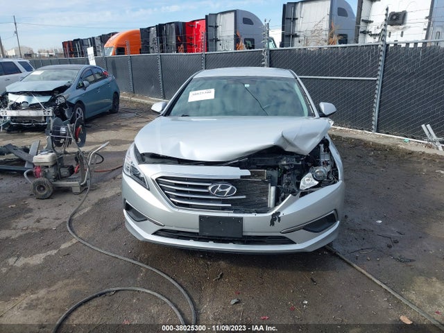2017 HYUNDAI SONATA VIN: 5NPE24AFXHH540593