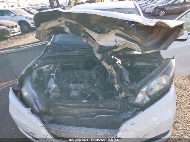 2016 HONDA HR-V LX VIN: 3CZRU5H3XGM711830